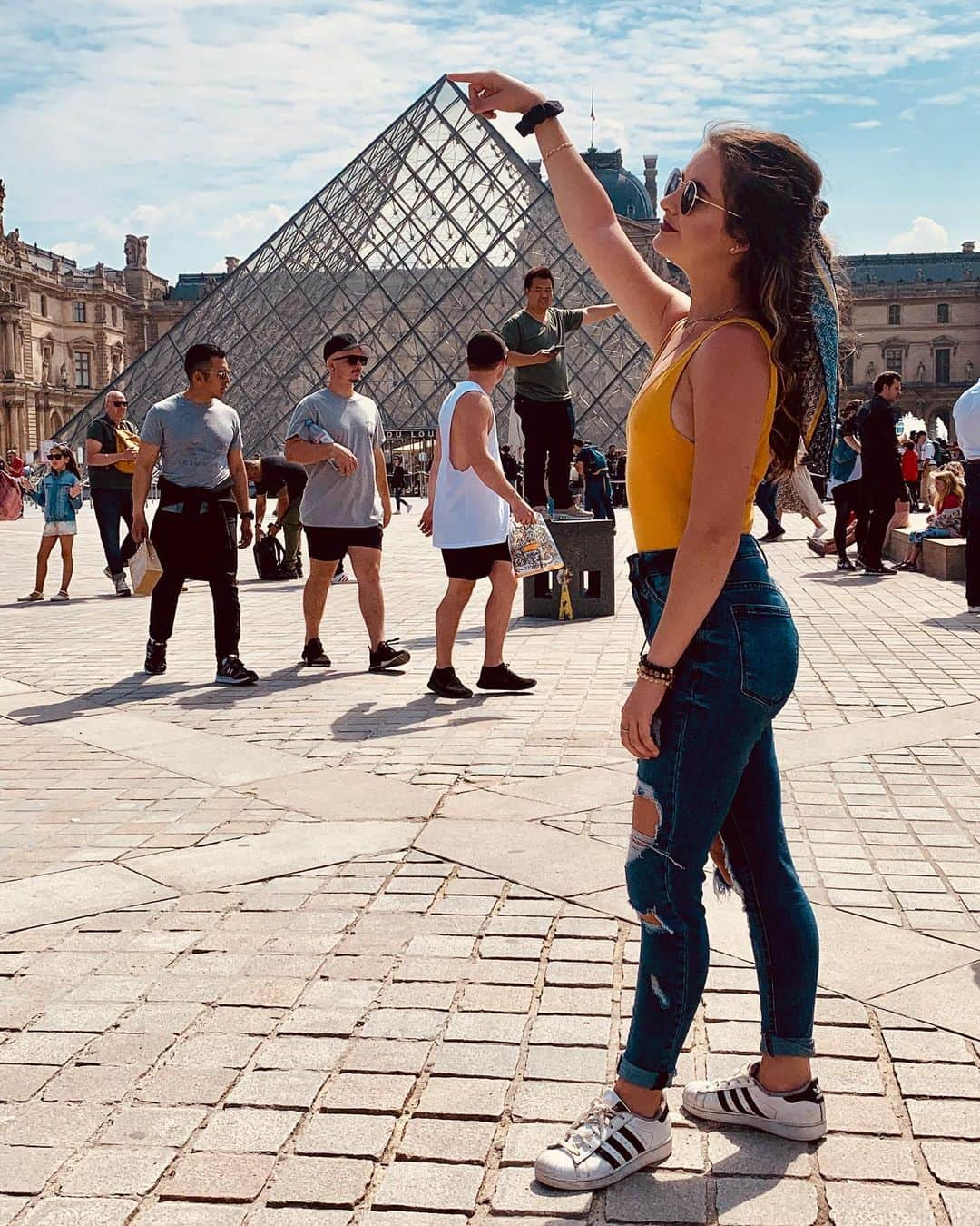 Brooke Marie Hylandさんのインスタグラム写真 - (Brooke Marie HylandInstagram)「i LOuVrE you, Paris 🇫🇷」5月26日 1時45分 - brookehyland