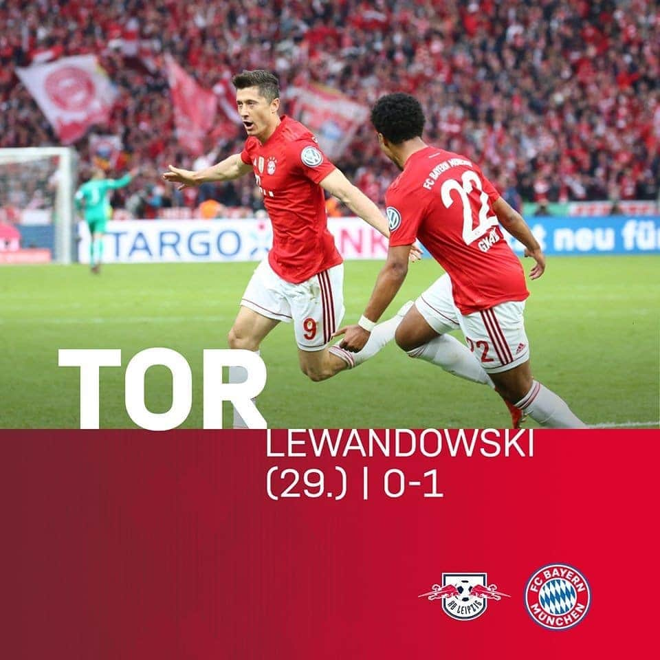 バイエルン・ミュンヘンさんのインスタグラム写真 - (バイエルン・ミュンヘンInstagram)「JAAAAA #LEWANGOALSKI #RBLFCB 0-1」5月26日 3時34分 - fcbayern