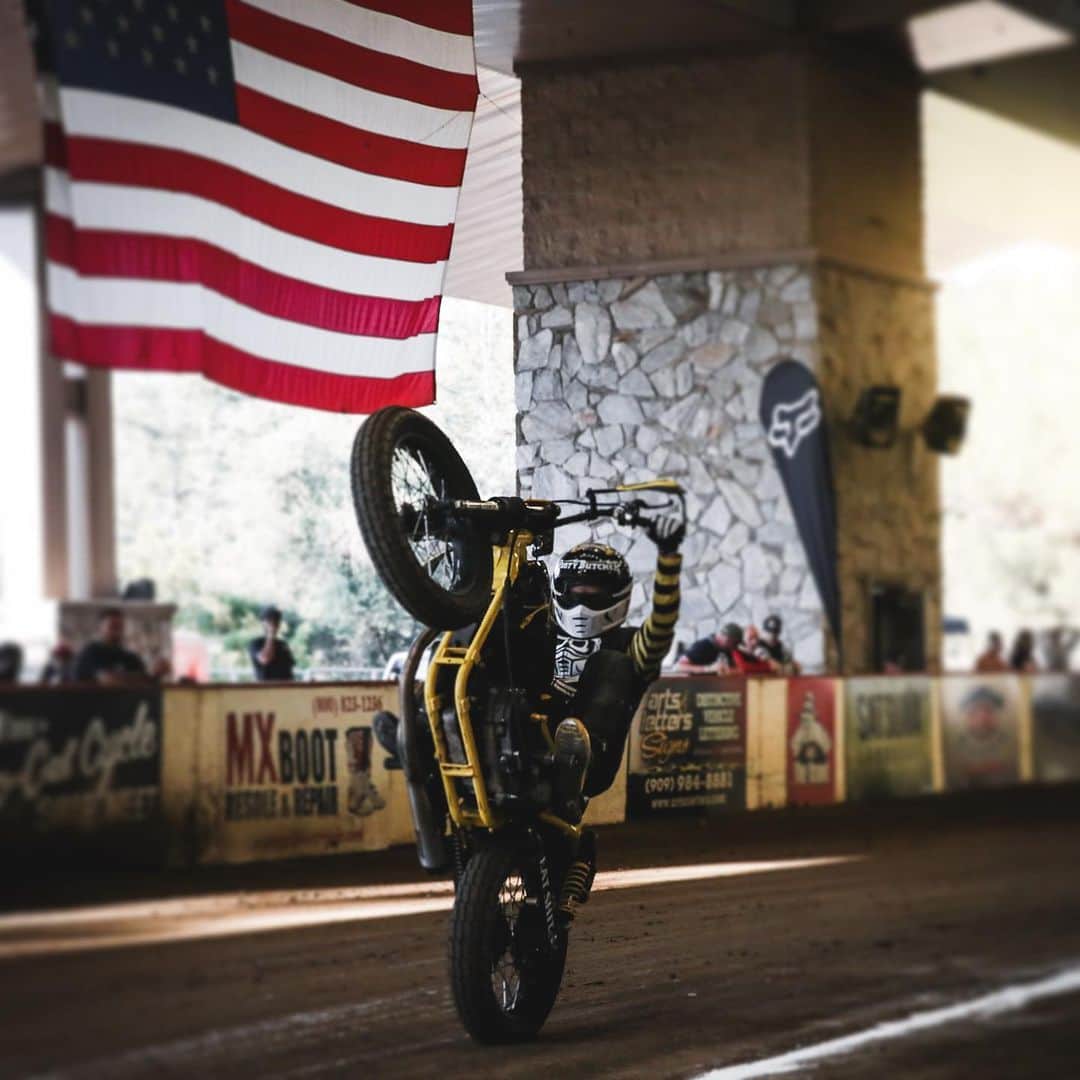 Harley-Davidsonさんのインスタグラム写真 - (Harley-DavidsonInstagram)「👉 #HarleyHooligans, Tank Shifters, Boonies, and more will descend upon @BornFreeShow’s Stampede Race 6/20 at @IndustryExpoCenter. Catch the action in-person and LIVE on the #HarleyDavidson #Facebook page. 🏁  #bfhdstampede #bf11 #bornfreeshow」5月26日 4時03分 - harleydavidson