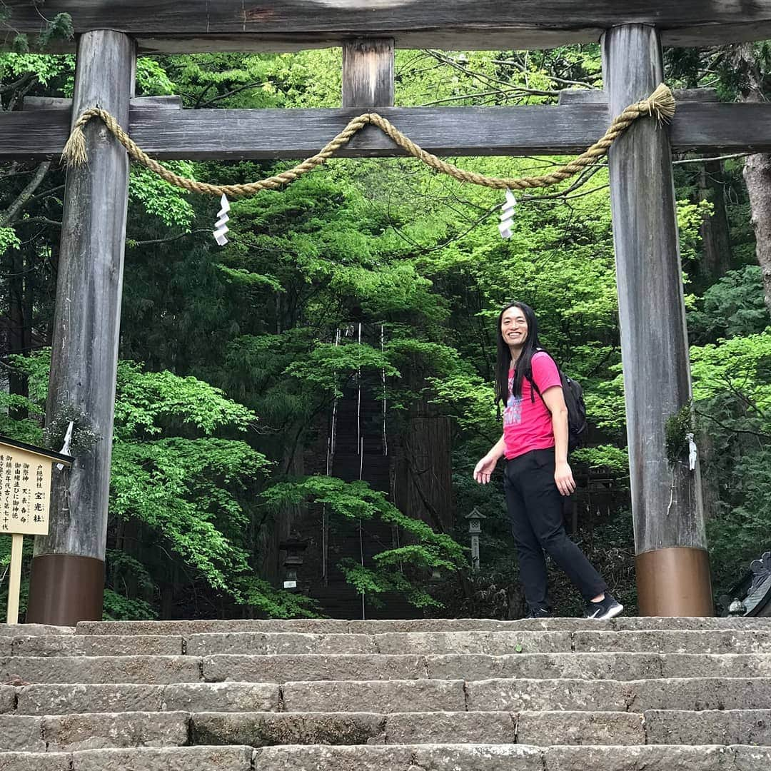 LOVE ME DOさんのインスタグラム写真 - (LOVE ME DOInstagram)「戸隠神社・宝光社 #戸隠神社 #戸隠神社宝光社 #宝光社 #御朱印巡りの旅」5月26日 5時21分 - lovemedo_fortunteller