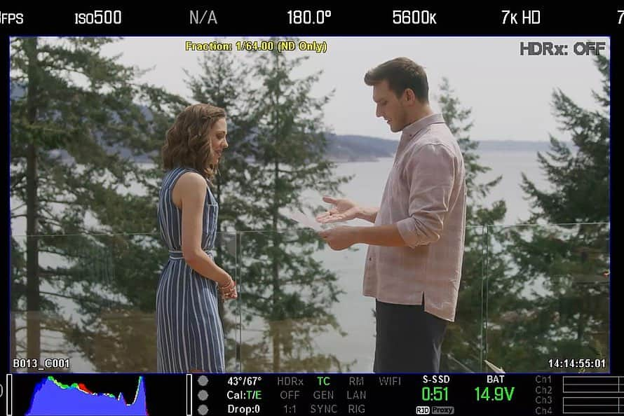 ローラ・オスさんのインスタグラム写真 - (ローラ・オスInstagram)「A charming collection of screen-captures, offering a sneak peak of #InTheKeyOfLove, airing on @hallmarkchannel this summer. We had so much fun filming last month in beautiful Vancouver. Tune in tonight (Sat 5/25) at 11pm for a preview of all Hallmark’s #JuneWeddings original movies!」5月26日 5時31分 - lauraosnes