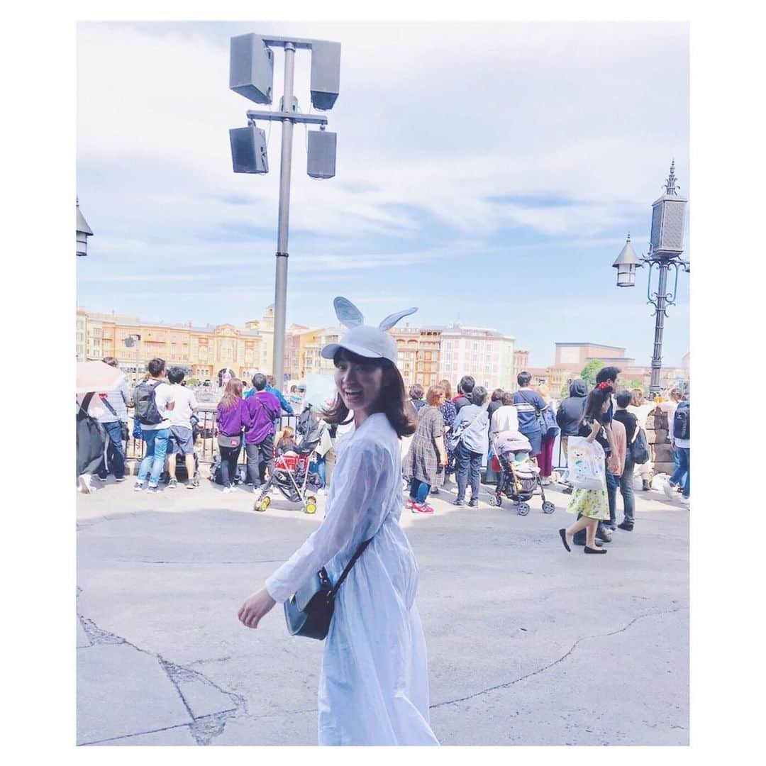 一木千洋のインスタグラム：「東京ディズニーシー﻿ ﻿ 何年かぶりに行きました！﻿ ディズニーには楽しむための仕掛けが本当にたくさんあって、どこでも全力で楽しまなきゃもったいない！という気持ちがしますね！﻿ ﻿ ﻿ さすが、多くの人に愛されている場所だなぁ、すごいなぁなんてことを思いました。﻿ ﻿ ﻿ ともかく楽しかったです☺️✨﻿ ﻿ #ディズニーシー #ディズニー #東京ディズニーシー #Disney」