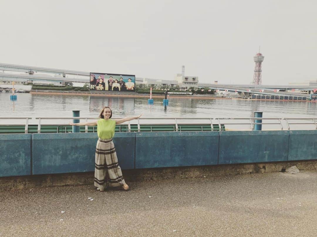 田中理恵さんのインスタグラム写真 - (田中理恵Instagram)「ボートレース場 初めて行きました😃‼︎ 迫力がすごかったです‼︎‼︎‼︎ ゆっくり福岡を楽しみたかったなぁ〜。 帰りまぁーす✈️✈️」5月26日 18時52分 - riiiiiie611