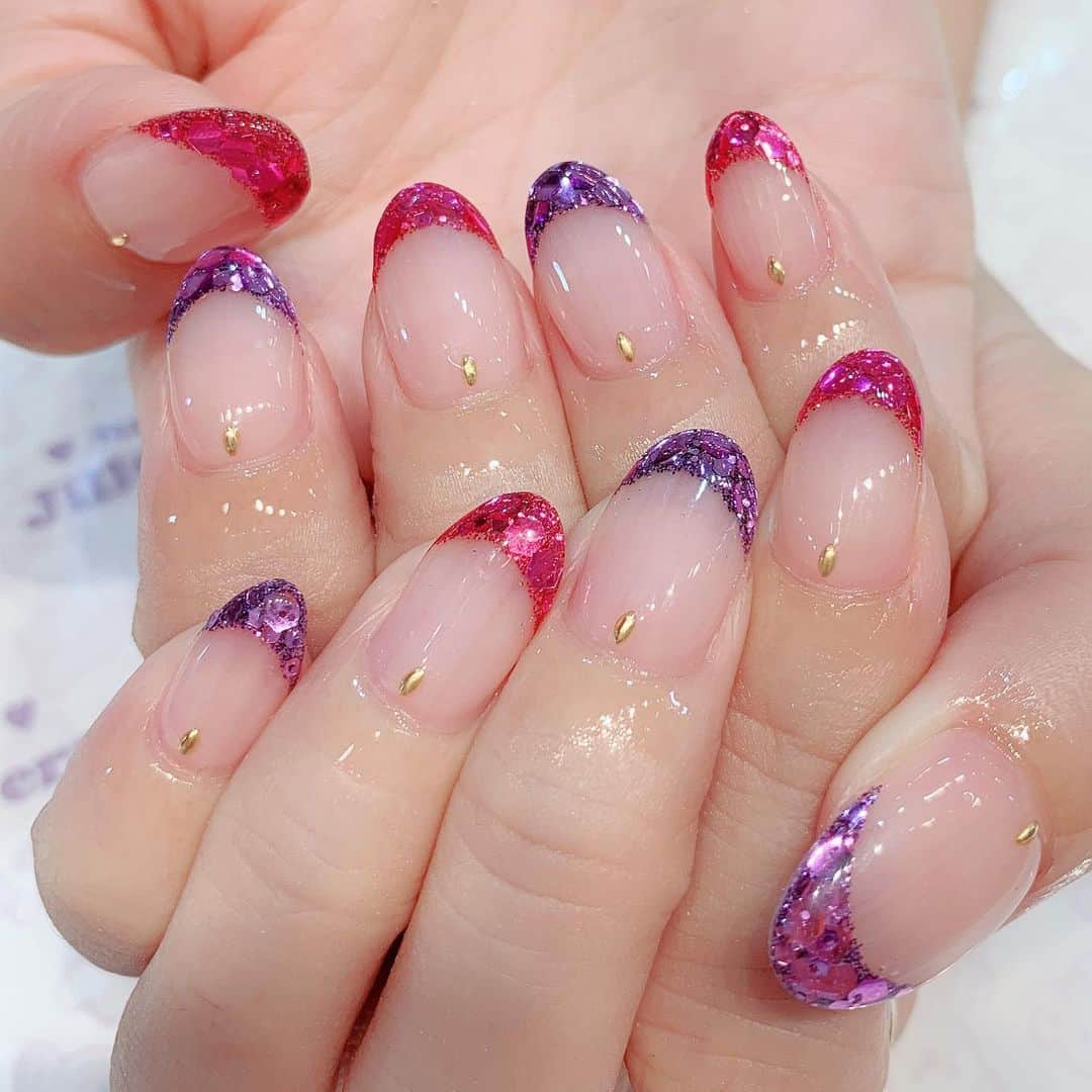 杉山佳那恵さんのインスタグラム写真 - (杉山佳那恵Instagram)「@jillandlovers 💗new nail💜💗 ・ @miomio_0409 いつも可愛いネイルをありがとう💗今回はキラキラフレンチ💜 ・ ・ #nail#new#jillandlovers #フレンチ#ネイル#💅」5月26日 18時02分 - kanaxxy_0421