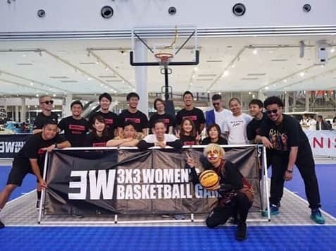 矢野良子さんのインスタグラム写真 - (矢野良子Instagram)「【結果】2019/5/25 Sat. REXAKT🏆優勝🏆 3W 3x3 WOMAN'S BASKETBALL  GAMES 🔥FINAL Round🔥@MEGAWAVE青海 . これまで3Wに関わった全ての方々、ご声援いただいた方々、本当にありがとうございました。 FINAL Roundで優勝することができました✨ #TD3x3 #3W #tripledouble #3x3 #fiba3x3 #ignis  #stance #aktr . ◆試合結果 〈1回戦〉 vs NEW GPS  17-8 . 〈セミファイナル〉 vs SIMON  18-16 . 〈ファイナル〉 vs Space Ball Mag  21-19 . . いつも選手をサポートいただいておりますスポンサー様です。ありがとうございます😊 #KNOWNOLIMITWATER #ニチバン #wグリップ #ケアリーヴ #KiBERA #KIXSIX  #BAYFLOW  #nikoand... #comp #GLOBALWORK . #矢野良子 #名木洋子 #前田有香 #石川麻衣 #REXAKT #respect #お台場 #MEGAWAVE青海 #basketball  #バスケットボール #3x3 #スリーエックススリー」5月26日 18時30分 - ryo_yano12