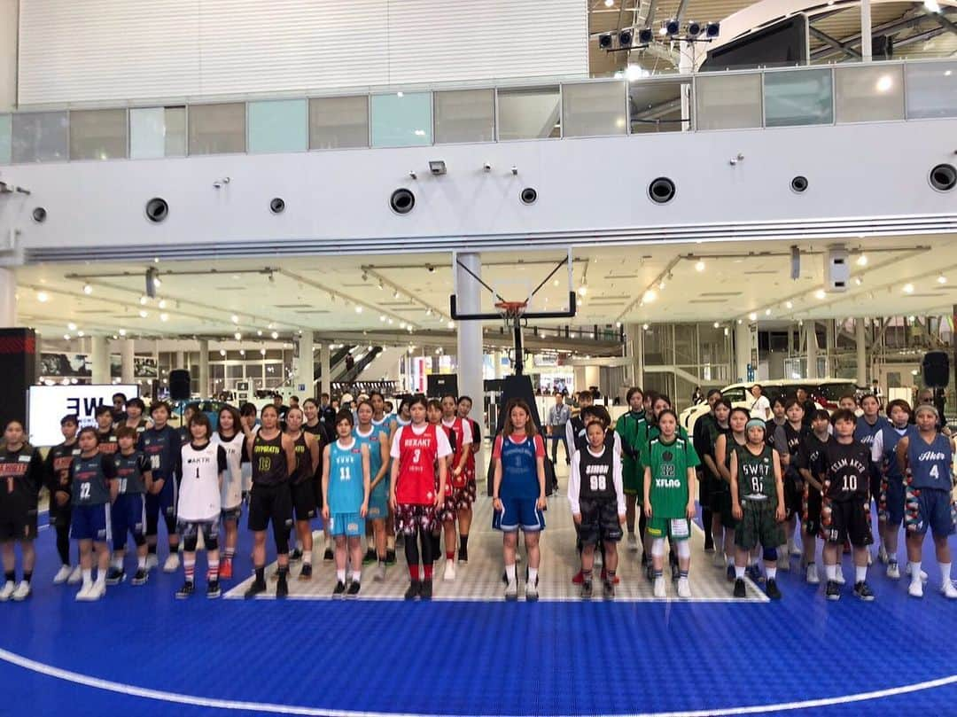 矢野良子さんのインスタグラム写真 - (矢野良子Instagram)「【結果】2019/5/25 Sat. REXAKT🏆優勝🏆 3W 3x3 WOMAN'S BASKETBALL  GAMES 🔥FINAL Round🔥@MEGAWAVE青海 . これまで3Wに関わった全ての方々、ご声援いただいた方々、本当にありがとうございました。 FINAL Roundで優勝することができました✨ #TD3x3 #3W #tripledouble #3x3 #fiba3x3 #ignis  #stance #aktr . ◆試合結果 〈1回戦〉 vs NEW GPS  17-8 . 〈セミファイナル〉 vs SIMON  18-16 . 〈ファイナル〉 vs Space Ball Mag  21-19 . . いつも選手をサポートいただいておりますスポンサー様です。ありがとうございます😊 #KNOWNOLIMITWATER #ニチバン #wグリップ #ケアリーヴ #KiBERA #KIXSIX  #BAYFLOW  #nikoand... #comp #GLOBALWORK . #矢野良子 #名木洋子 #前田有香 #石川麻衣 #REXAKT #respect #お台場 #MEGAWAVE青海 #basketball  #バスケットボール #3x3 #スリーエックススリー」5月26日 18時30分 - ryo_yano12