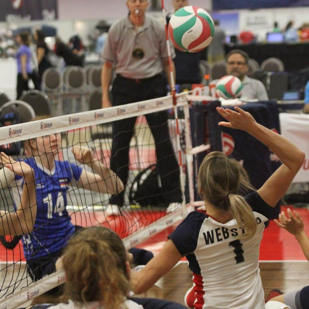 USA Volleyballさんのインスタグラム写真 - (USA VolleyballInstagram)「@usav_sitting_wnt beats Russia twice and @usav_sitting_mnt split with Canada on Saturday during exhibitions played at #USAVopen. Visit www.usavolleyball.org for recap and click our bio 🔗 to watch live stream.」5月26日 10時59分 - usavolleyball