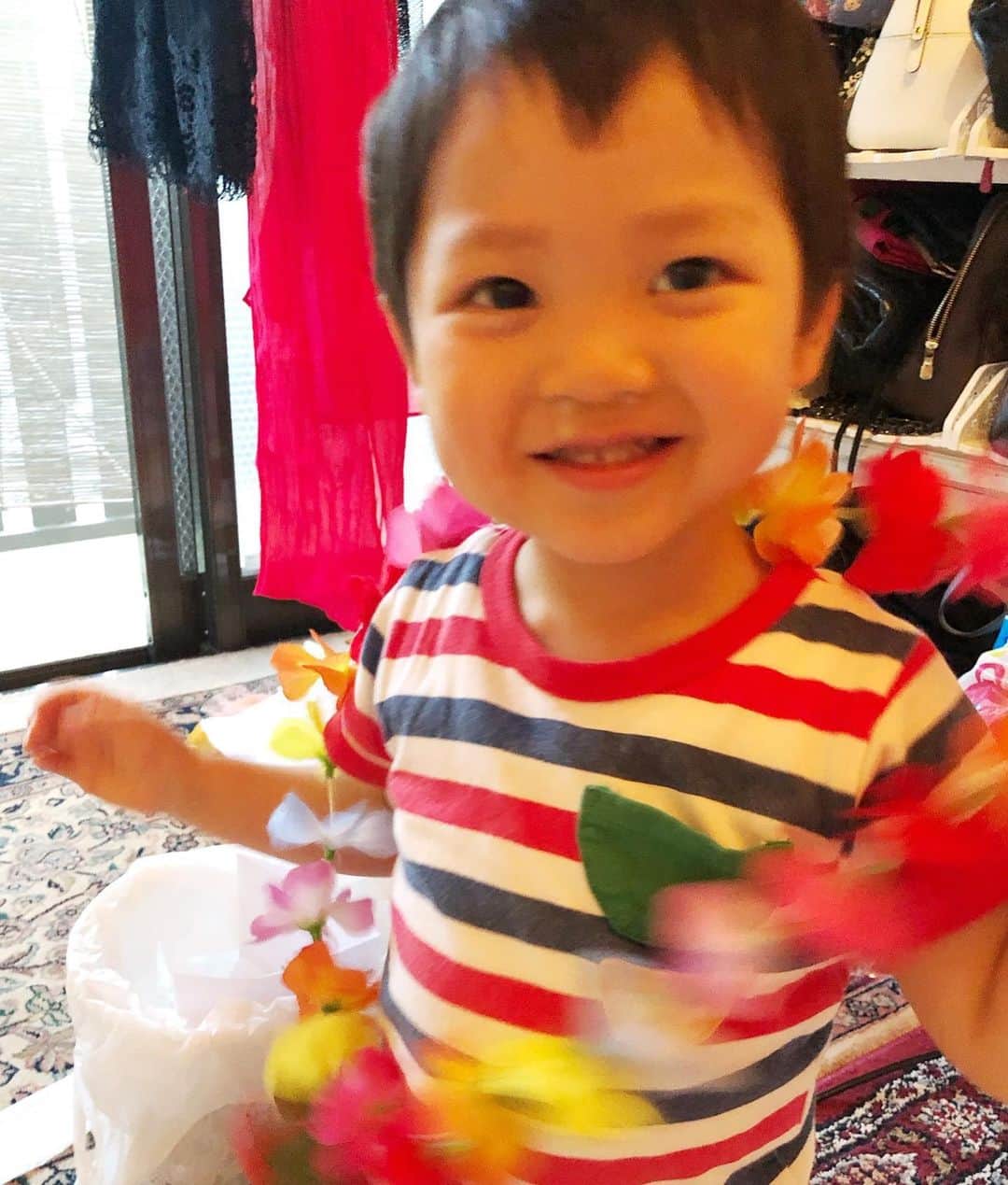 歩りえこさんのインスタグラム写真 - (歩りえこInstagram)「今日でさよなら3歳  #3歳 #お姉ちゃん #明日は4歳」5月26日 11時51分 - riekoayumi