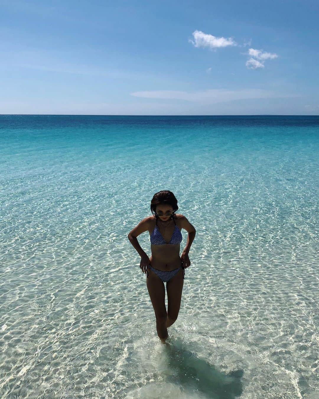 森暖奈さんのインスタグラム写真 - (森暖奈Instagram)「SUMMER FEELING🌞 すんごいね今日の天気！ 海行きたいぃぃぃぁあぁぃ😍🌺」5月26日 12時37分 - moriharuna71