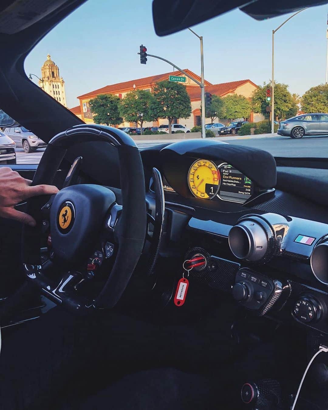 CARLiFESTYLEさんのインスタグラム写真 - (CARLiFESTYLEInstagram)「The @wiresonly LaFerrari in yellow. What color looks best on the LaFerrari? #carlifestyle」5月26日 13時02分 - carlifestyle