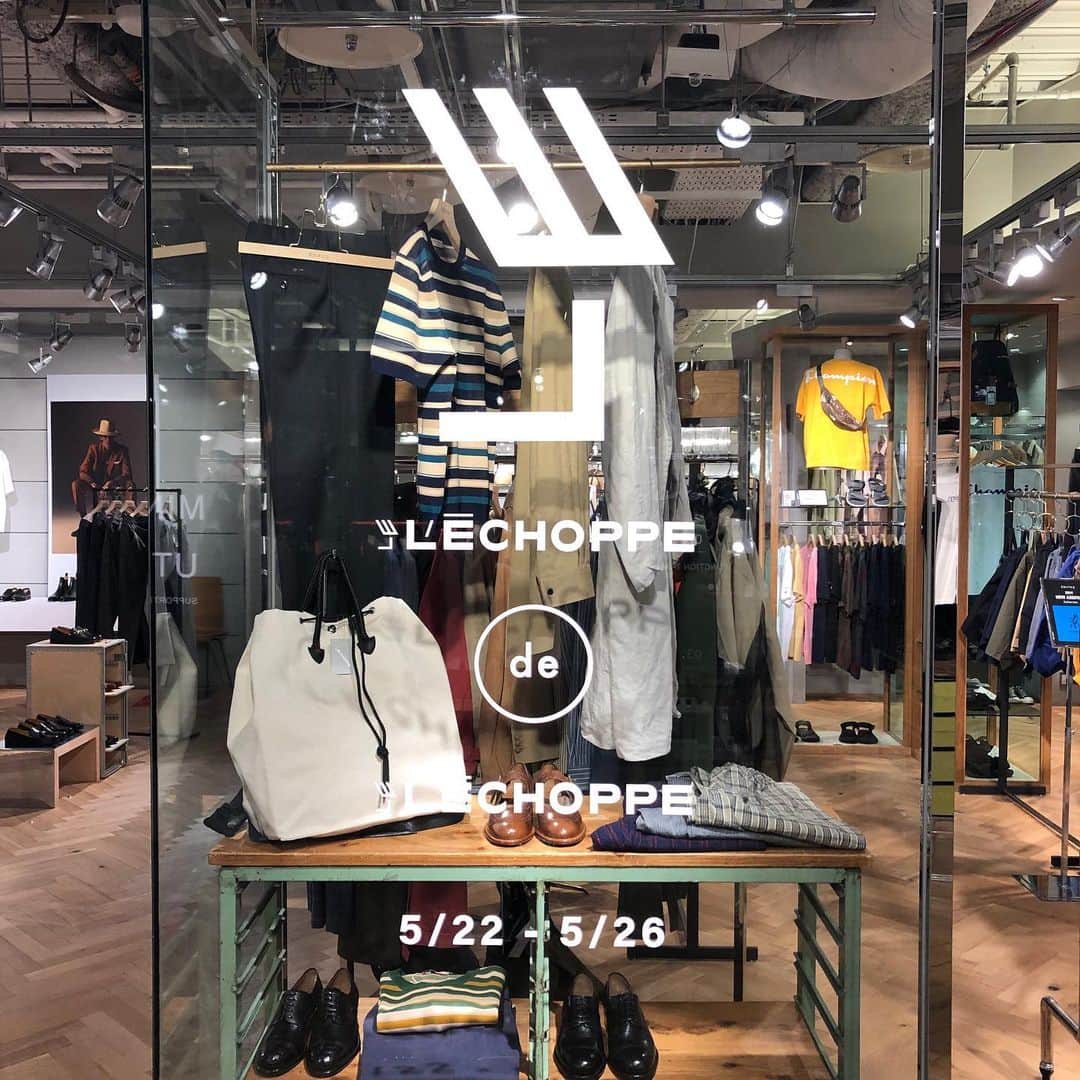 名古屋パルコさんのインスタグラム写真 - (名古屋パルコInstagram)「【南館2F エディフィス】L’ECHOPPE de L’ECHOPPE 全国3都市の巡回ポップアップでルクア大阪に続いて、名古屋では名古屋パルコ店にて本日5/26(日)まで開催！ . 「遊びゴコロある着崩しを楽しむファッショングルマン(服道楽)の店」。 そんなコンセプト通り、取り扱う洋服は服道楽にはたまらない極上のアイテムばかり。 . 今回のPOP-UP STOREでは、L’ECHOPPEのコンセプターである金子恵治氏が手掛ける特別な別注商品を豊富にご用意しております。 . . . ◆30th SUMMR PARTY SALE 開催！◆ 30th PARTY SALE(5.23 thu - 5.29 wed)開催！ 〈PARCOカード〉でおトクな7日間。 人気ショップが店頭にてSALEに加え、5.22 wed - 5.29 wedは〈PARCOカード〉ご利用・新規ご入会で5%OFF、クラスS会員様は10%OFF！ ※ご請求時。 . 詳細はプロフィール画面のURL 名古屋パルコホームページをチェック . #edifice #lechoppe #popupstore #popup #lechoppedelechoppe #inshopevent ﻿ #221village #niceness #unionlaunch #leyuccas #exclusive﻿﻿ #mensfashion #menswear #mensstyle #unisexbrand #エディフィス #レショップ #名古屋パルコ #名古屋PARCO #nagoyaparco #名古屋 #nagoya #栄 #矢場町」5月26日 13時40分 - parco_nagoya_official