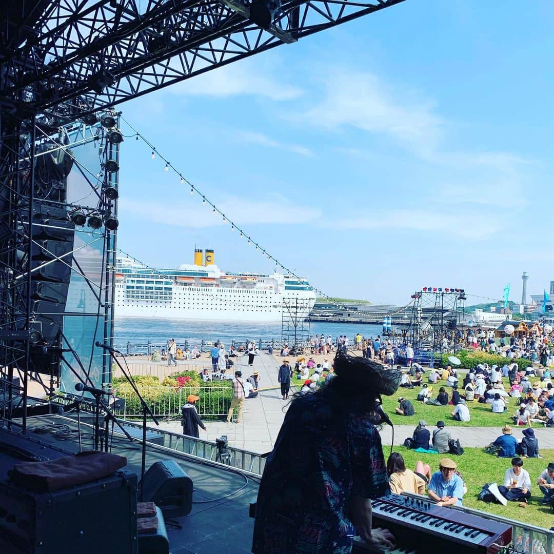 のインスタグラム：「今日も最高です！ この後14:55から#YSIG です！ 皆さま楽しみましょう！！！！！ #greenroomfestival」