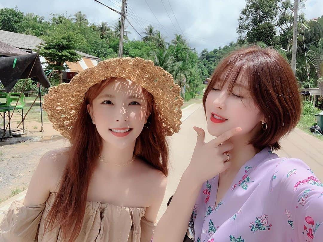 ヘミ さんのインスタグラム写真 - (ヘミ Instagram)「그래도 낮이 되니까 햇빛이 쨍쨍☀️ - #소네바키리 #sonevakiri #thailand」5月26日 15時44分 - pyopyohyemi