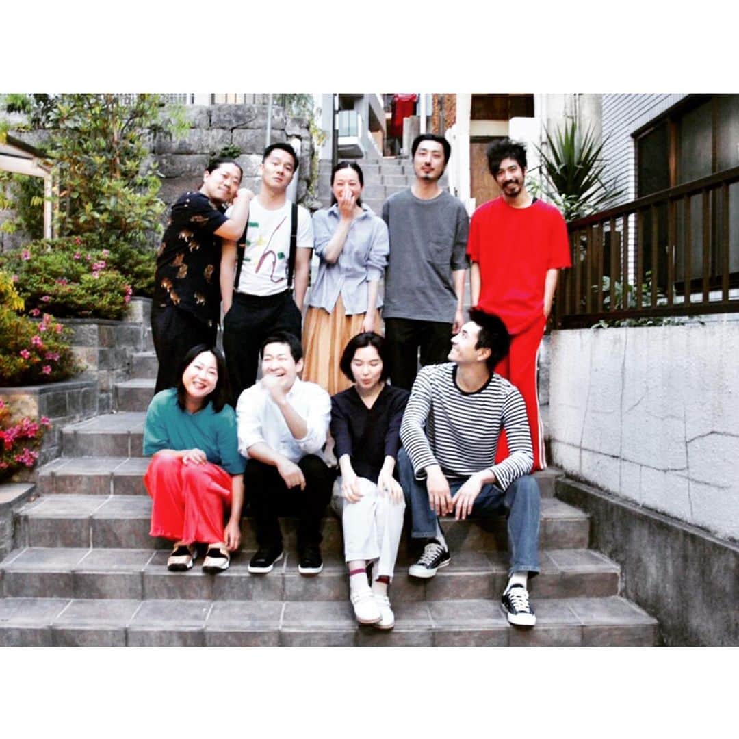竹中友紀子のインスタグラム：「#狼少年  #第10回記念公演  #生きても死んでもこんにちは  またまたやります！ 7月です^ ^ 劇場にてお会いできるのを楽しみにしてます♪  不運な事故により母親を亡くした健一郎は仕事もせず引きこもっていた。 そんなある日、母親が生前残した借金が発覚。 母が女手一つで建てた家を売ることを決意したが、幼馴染・恭子の薦めで、その家をシェアハウスにすることに。そこにさまざな事情を抱えた人たちが集まってきて… ・ <東京公演> 2019年7月3日〜7月7日 3日 19:00 4日,5日,6日 14:00/19:00 7日 13:00/17:00 *開場、受付は30分前です。 会場: 「劇」小劇場(下北沢) チケット: 前売¥3900/ 当日¥4200 東京公演チケットはプロフィールURLよりご予約できます。 ・ <仙台公演> 2019年7月26日〜28日 26日,27日 14:00/19:00 28日  13:00 *開場、受付は30分前です。 会場:せんだい演劇工房10-BOX(若林区卸町) チケット: 前売¥3200/ 当日¥3500 仙台公演ご予約はこちらから https://stage.corich.jp/stage/97306」