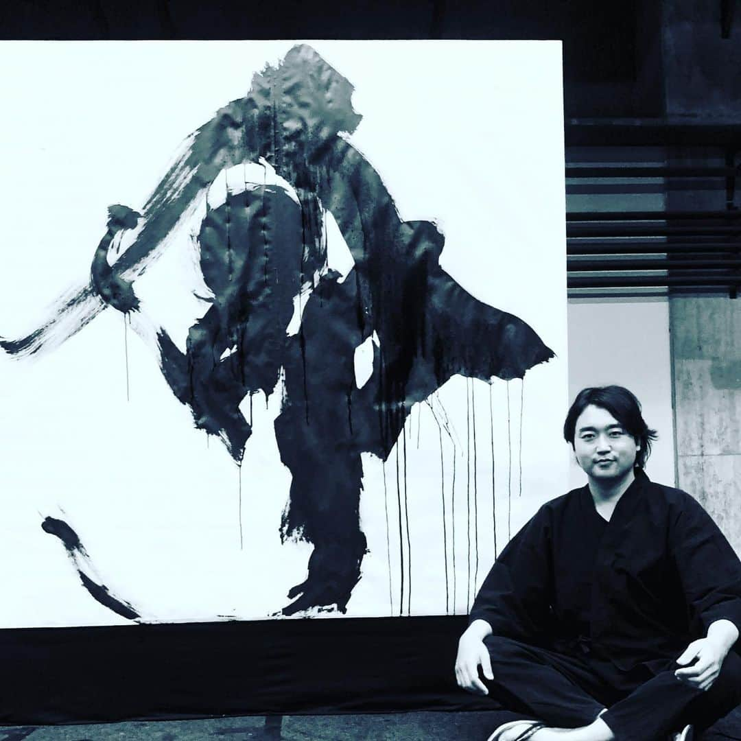 武田双雲さんのインスタグラム写真 - (武田双雲Instagram)「飛騨高山公演終わり！ みんなありがとう( ´ ▽ ` )」5月26日 16時53分 - souun.takeda