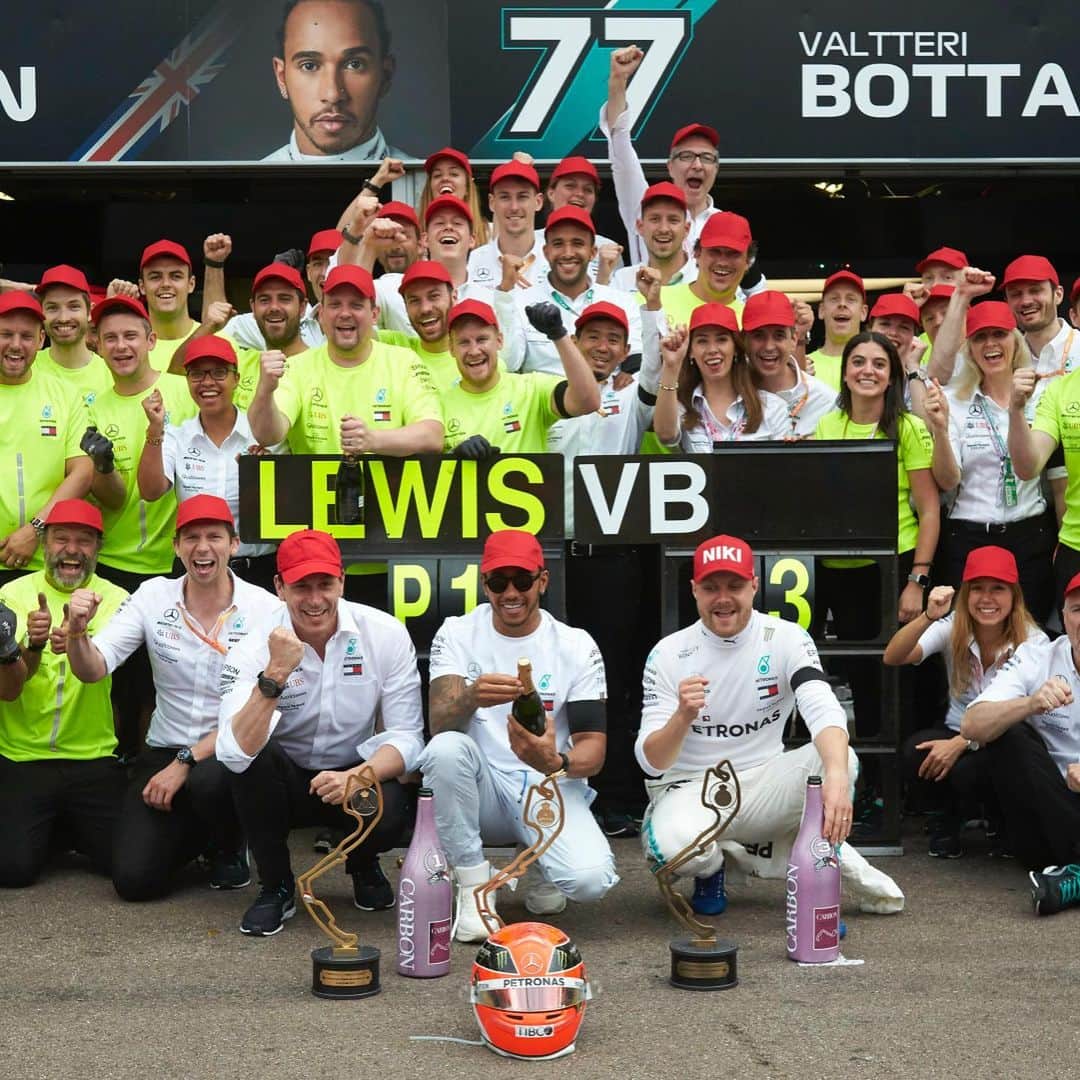 IWCさんのインスタグラム写真 - (IWCInstagram)「@lewishamilton wins the #MonacoGP, P3 for @valtteribottas. Another great victory for our partner @mercedesamgf1 #IWCRacing」5月27日 4時19分 - iwcwatches
