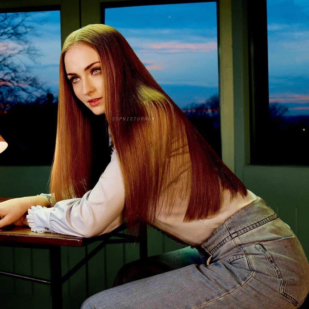 ソフィー・ターナーさんのインスタグラム写真 - (ソフィー・ターナーInstagram)「One of my favorite pictures of @sophiet 😍」5月27日 3時10分 - sophieturner