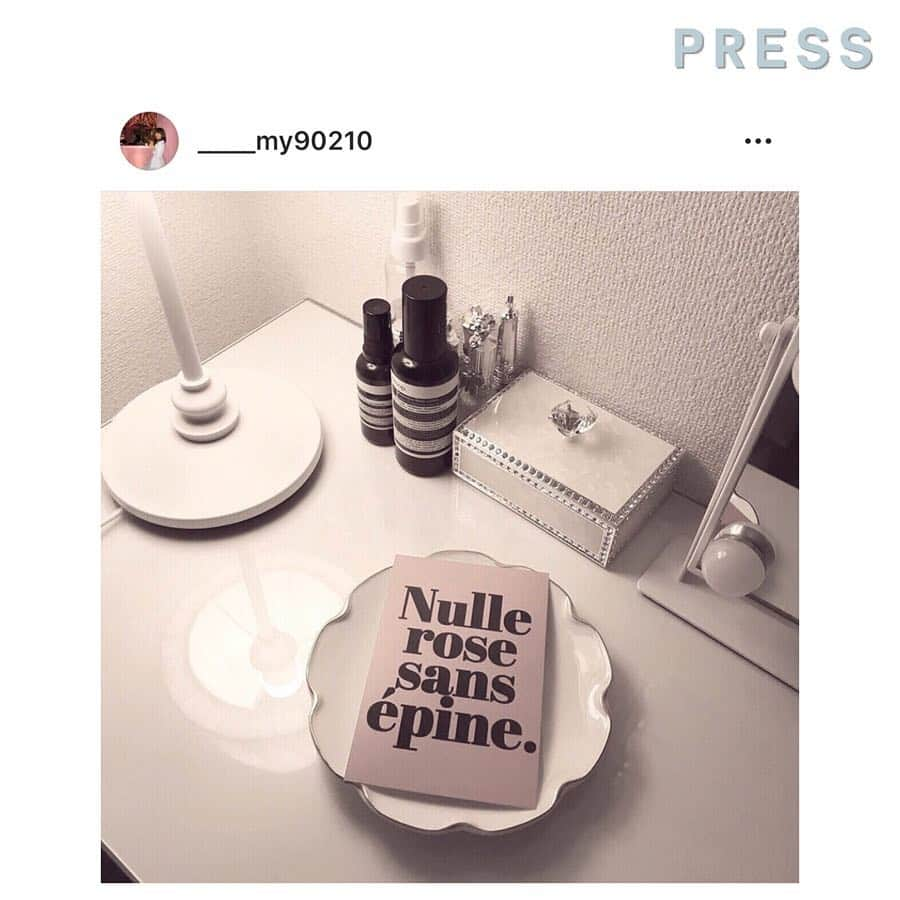 PRESSさんのインスタグラム写真 - (PRESSInstagram)「お部屋で過ごす時間を大切に🏠﻿ みなさんのオシャレなインテリア小物や家具を﻿ お部屋作りの参考にしてみて♡﻿ ﻿ PRESS official blogger ﻿ @sysysysy_0623 さんの素敵なお部屋の作り方は、﻿ ﻿ "大好きなものを集めただけなんです、﻿ 自分が思うままに"﻿ とのこと♡﻿ ﻿ —————————————————— ㅤ﻿﻿﻿﻿ ﻿﻿﻿﻿ お気に入りの写真に @pressblog #pressblog をㅤ﻿﻿﻿﻿ タグ🏷して投稿してください♡﻿﻿﻿﻿ PRESS公式アカウントでㅤ﻿﻿﻿﻿ あなたのアカウントをご紹介致します! ㅤ﻿﻿﻿﻿ ㅤ﻿﻿﻿﻿ ——————————————————﻿﻿﻿﻿ ﻿﻿﻿ ——————————————————﻿﻿ #ベッド #ドレッサー#鏡#ミラーセルフィー#お部屋#雑貨#インテリア #インテリア雑貨 #インテリアデザイン #インテリア小物 #インテリア部 #ハート型#ハート#ガーリー#部屋の模様替え #部屋#部屋作り #ハートの鏡 #インスタ映え#インテリア大好き #雑貨好き #小物 #お部屋紹介 #マイルーム #ベッドルーム #pressblog﻿ ﻿」5月26日 19時13分 - press.inc