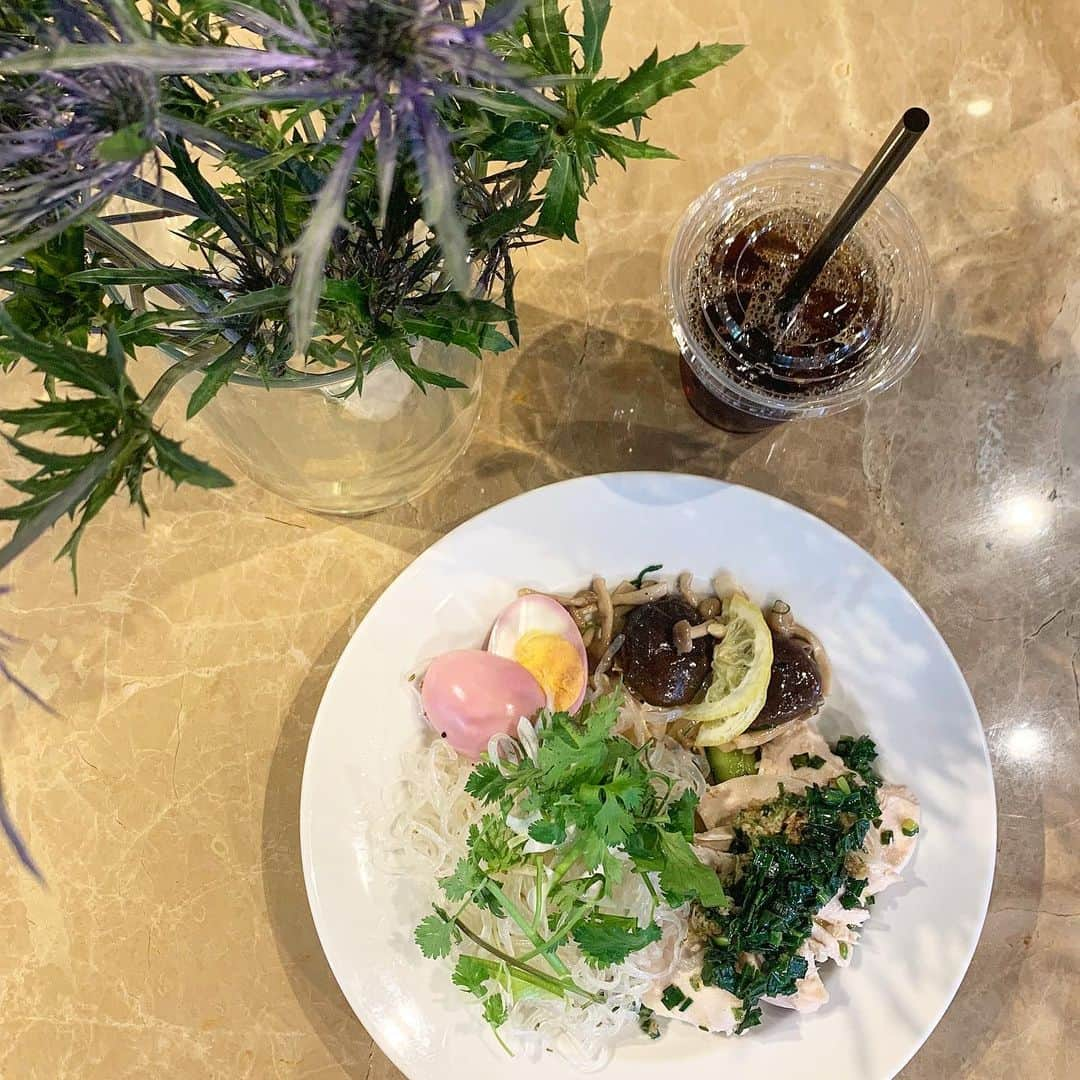 さーたんさんのインスタグラム写真 - (さーたんInstagram)「* * * CITY  SHOP😋🌈🥗💕 * 東京で1番お気に入りのcafe🍴 * * * #サマスタ #サマースタイルアワード  #ssa #ビューティーフィットネス #ビューティーフィットネスモデル #モノキニ #ビキニ #ダイエット #diet #減量 #痩せる #痩せたい #海 #水着 #スプリングカップ #優勝 #減量食 #コンテスト #フィットネス #bbj #ベストボディ #ベストボディジャパン #さーたんと減量」5月26日 19時18分 - saachi_10