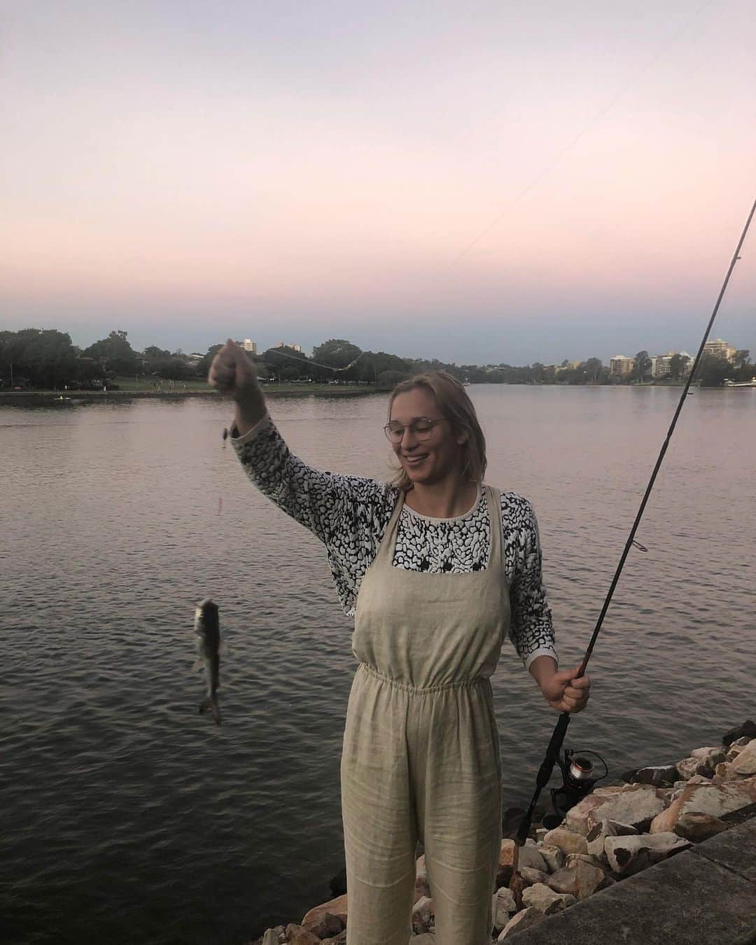 のインスタグラム：「Got my first fishing rod for my bday and I literally caught this CATFISH two minutes in, I’m comin for u @thisisjeremywade #brownsnake #catfish #gonefishin 🐱🐠」