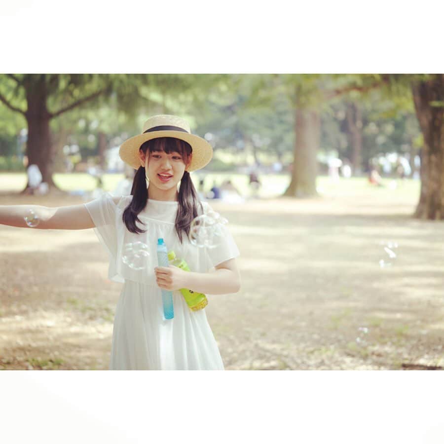 のインスタグラム：「遊びに全力疾走  #滝口きらら #ゑんら」