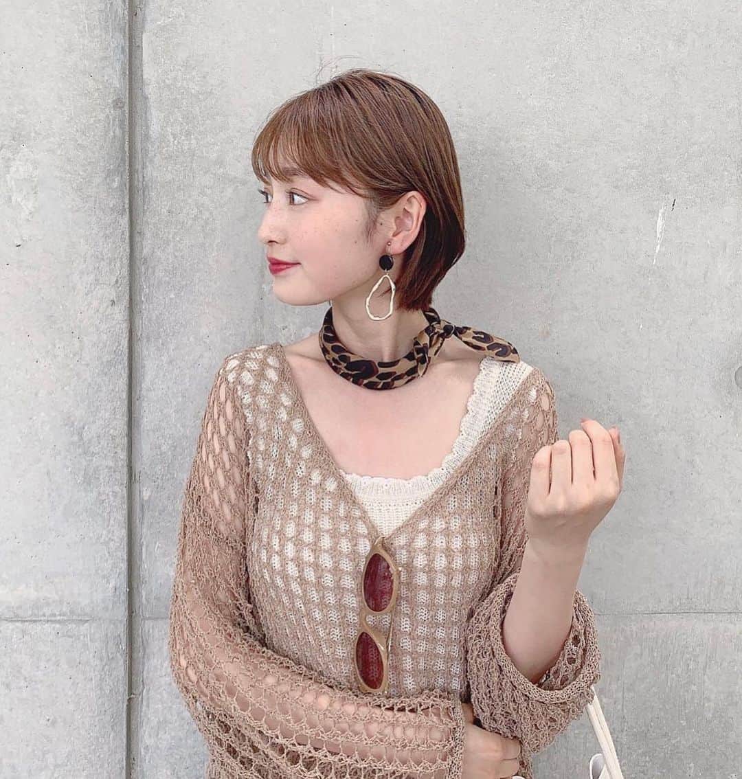 吉田南歩さんのインスタグラム写真 - (吉田南歩Instagram)「ㅤ イメチェン しました❤︎ ㅤ neamのイメージが私の中で ベリーショートだったので どうしても切りたくて、、◌ ㅤ ショートにしたらやっぱり こっちの方がなならしいなって 個人的には大変満足🥰 ㅤ どうでしょうか🥺💕 ㅤㅤㅤㅤㅤㅤㅤㅤㅤㅤㅤㅤㅤ (ちなみにお洋服はneamで発売予定の物です、、❤︎) ㅤㅤㅤㅤㅤㅤㅤㅤㅤㅤㅤㅤㅤ」5月26日 19時33分 - nanaho_yoshida