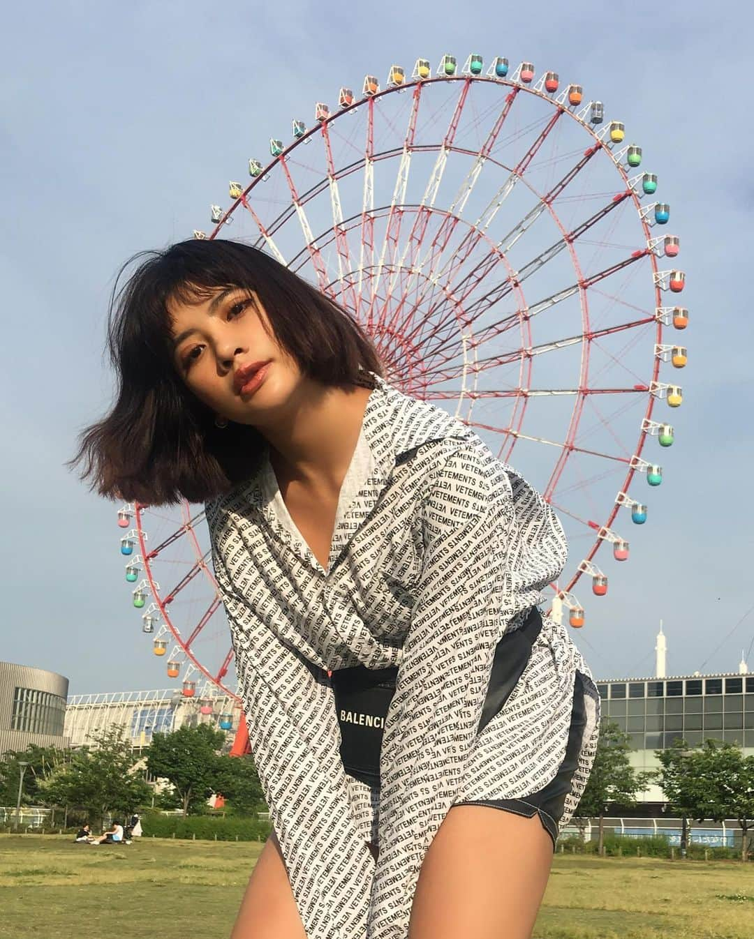 VIENNAさんのインスタグラム写真 - (VIENNAInstagram)「タイ人 in お台場🎡 久々に行ってきた！本当好き☺️ ・ ・ ・ #odaiba#tokyo#japan#instagood#photooftheday#fashion#like4like#followme#follow#follow4follow#followforfollow#girl#instalike#diet#sexy#likeforlike#makeup#tagsforlikes#f4f#vsco#lightroom#balenciaga#vetements#コーデ#おしゃれさんと繋がりたい#ボブ#ダイエット#写真好きな人と繋がりたい#お台場」5月26日 19時48分 - viennadoll_official