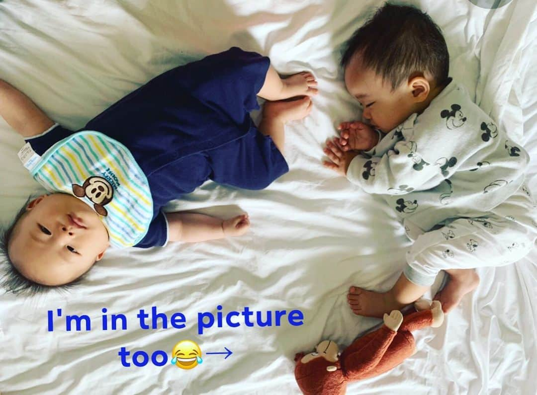 村主章枝さんのインスタグラム写真 - (村主章枝Instagram)「My nephew and his friend Tsuki #babyshot  #disneyclothes  #monkey」5月26日 19時51分 - fumie.suguri