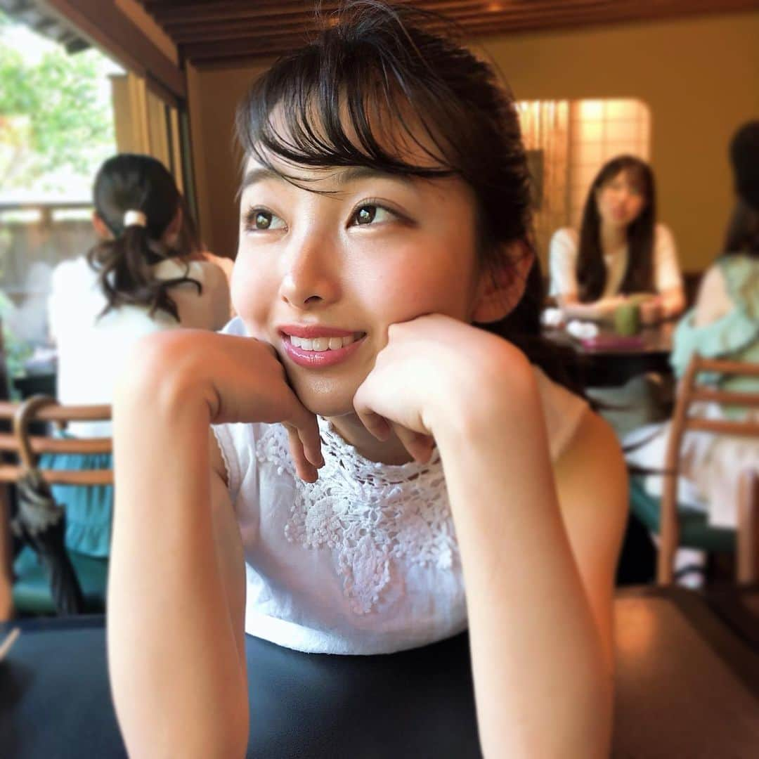 永松野々花のインスタグラム：「甘いものを食べているときが一番幸せ😍photo by 母」