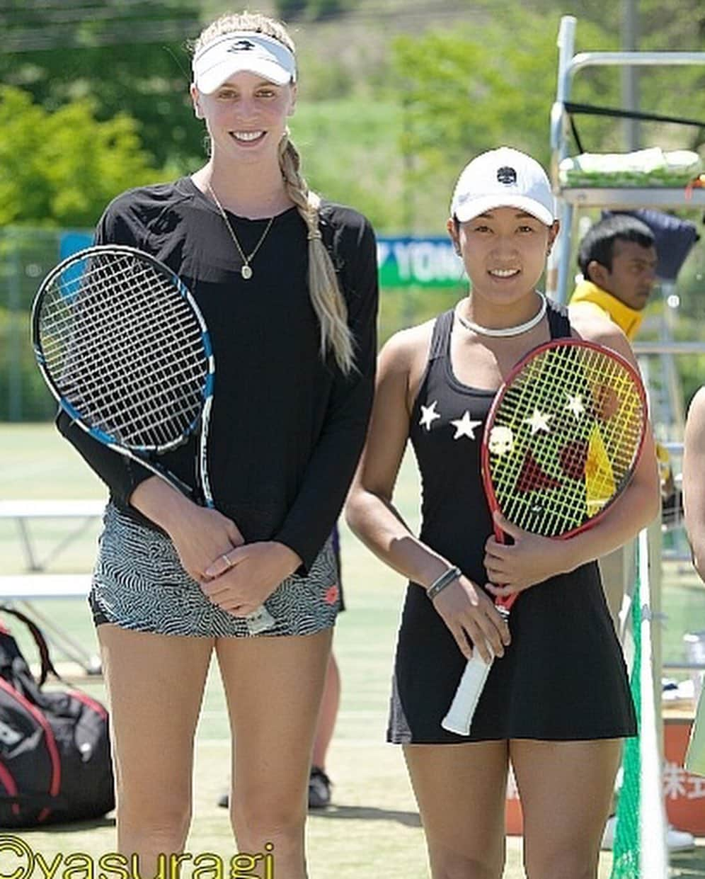 奥野彩加さんのインスタグラム写真 - (奥野彩加Instagram)「ダブルス優勝--‼️✨🎾🏆☀️ 前回準優勝だった分、リベンジ出来てすっごく嬉しい〜！💫 全て少しずつで結果は変わる。色々と学べて楽しかった1週間！ 25k Doubles title❤️🏆 Thank you @naomibroady for playing with me and fighting through all those tiebreaks with me😆 #TiebreakQueens  #軽井沢  #優勝 が世界一嬉しい事 #応援ありがとうございました ❣️📣 • •  #テニス #トレーニング #アスリート #ジム #筋トレ #筋トレ女子 #スポーツ #tennis #sports #life #gym #training #fitness #fit #athlete #japanese #smile #tennisplayer #work #테니스 #연습 #훈련 #스포츠  #운동 #love」5月26日 21時31分 - ayakaokuno