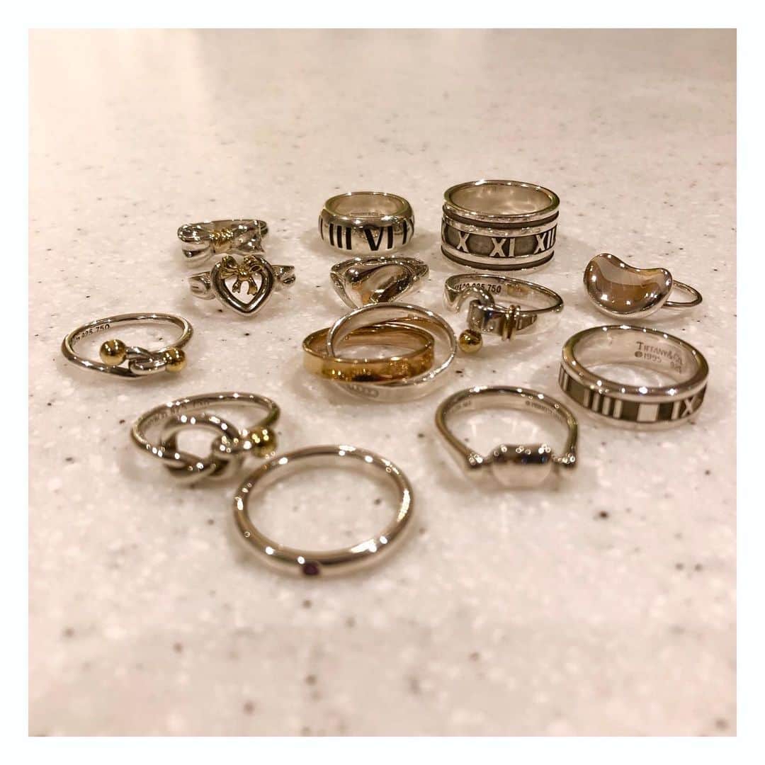 HIROBさんのインスタグラム写真 - (HIROBInstagram)「-HIROB SOUTH NEWoMan新宿店-﻿ ﻿ ・Vintage TIFFANY Ring﻿ ・￥12,000＋Tax～￥30,000＋Tax﻿ ﻿ 洒落たデザインのティファニーリングが揃いました。﻿ ﻿ お問い合わせ先﻿ tel:03-5379-9372﻿ ﻿ #hirob ﻿ #hirobsouth﻿ #baycrews﻿ #Tiffany﻿ #vintagetiffany﻿ #vintagering﻿ ﻿ #ヒロブ﻿ #ヒロブサウス﻿ #ベイクルーズ﻿ #ティファニー﻿ #ヴィンテージティファニー﻿ #ティファニーリング﻿ #ニュウマン新宿」5月26日 21時32分 - hirob.jp