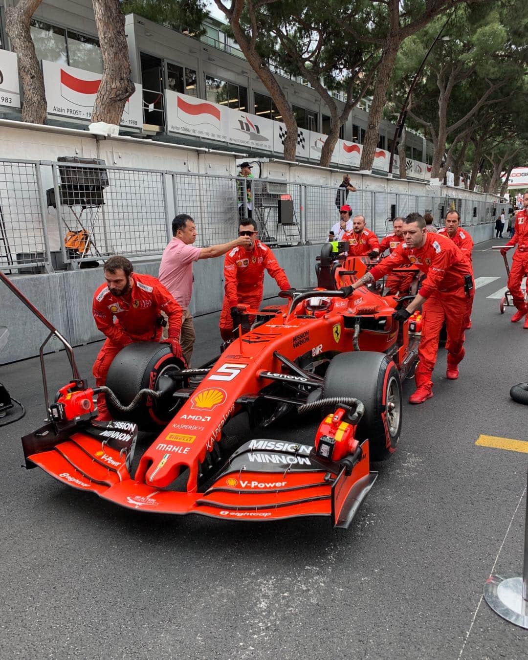 リアム・カニンガムさんのインスタグラム写真 - (リアム・カニンガムInstagram)「Monaco #F1 now!」5月26日 21時38分 - liamcunningham1