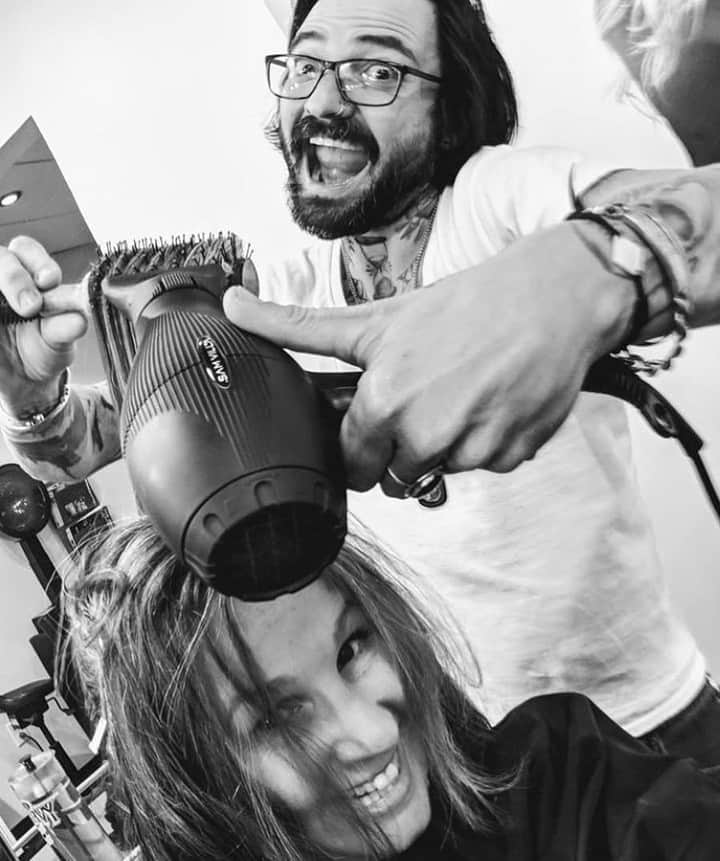 Sam Villaさんのインスタグラム写真 - (Sam VillaInstagram)「@treygraf_hair caught in action with his #SamVilla Light Professional Ionic Blow Dryer and Artist Series Large Spiral Thermal Round Brush. Use them together to achieve a super polished #blowdry with a ton of movement and #volume.⠀ ⠀ The Sam Villa Light Professional Ionic Blow Dryer is compact (only 7 inches long), light-weight (less than a pound) and has a patented Evolution-Turbo Compressor that delivers intense power quietly - all features contributing to an ergonomically correct design that reduces muscle strain. Reduced muscle strain = a long lasting career!⠀ ⠀ The Sam Villa Artist Series Large Spiral Thermal Brush is designed with a soft-touch ergonomic handle and comfort thumb grip. ⠀ ⠀ Shop these #SamVillaTools during our Memorial Day Sale through the link in our bio - NO CODE NEEDED!! ⠀ ▪️ Buy More, Save More (Shears) ⠀ >> 1 Shear - 10% off⠀ ● 2 Shears - 20% off ⠀ ● 3+ Shears - 30% off⠀ .⠀ ⠀ ▪️ 20% All Electrics (auto-discount - no code needed) ⠀ >> All Dryers⠀ ● Sleekr & Textur⠀ ● 1" Curling / Marcel Iron.⠀ ⠀ ▪️ 50% off Artist Series Brushes & Combs ⠀ >> INCLUDES Artist Series Comb Set⠀ ● DOES NOT INCLUDE the Artist Series Spiral Brushes⠀ .⠀ ⠀ ▪️ Financing Options Available.⠀ *⠀⠀⠀⠀⠀⠀ *⠀⠀⠀⠀⠀⠀ *⠀⠀⠀⠀⠀⠀ #SamVillaHair #SamVillaTools #SamVillaCommunity #blowout #braidlook #festivalfashion #bridesmaidhair #hairvideos #beautygram #hairgoals #hairslay #hairprofessional #bridallook #thatsdarling #hairvid #hairgoals #hairofig #downstyle #festivalstyle #straighthair #flatiron #hotd #sunday #hairstylist」5月26日 22時02分 - samvillahair