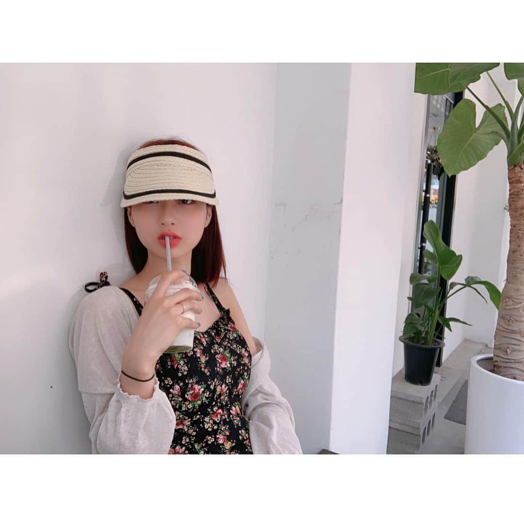 ギョンリ さんのインスタグラム写真 - (ギョンリ Instagram)「✨」5月26日 22時04分 - gyeongree