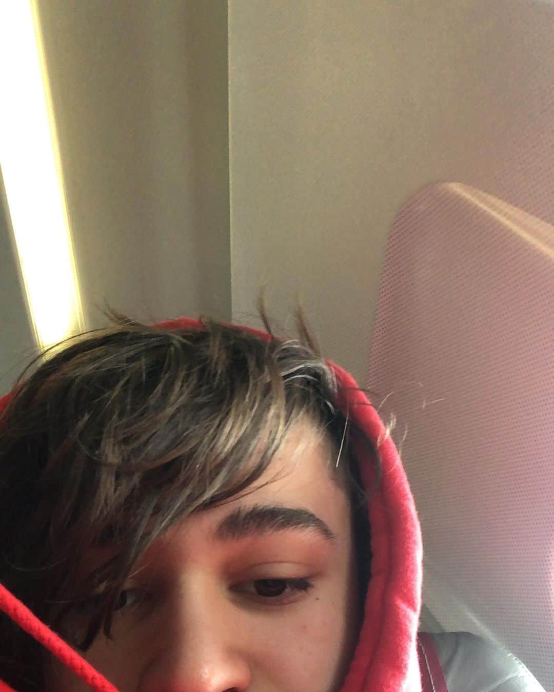 Bars and Melodyさんのインスタグラム写真 - (Bars and MelodyInstagram)「On my way to cologne, i missed germany.」5月26日 22時56分 - barsandmelody