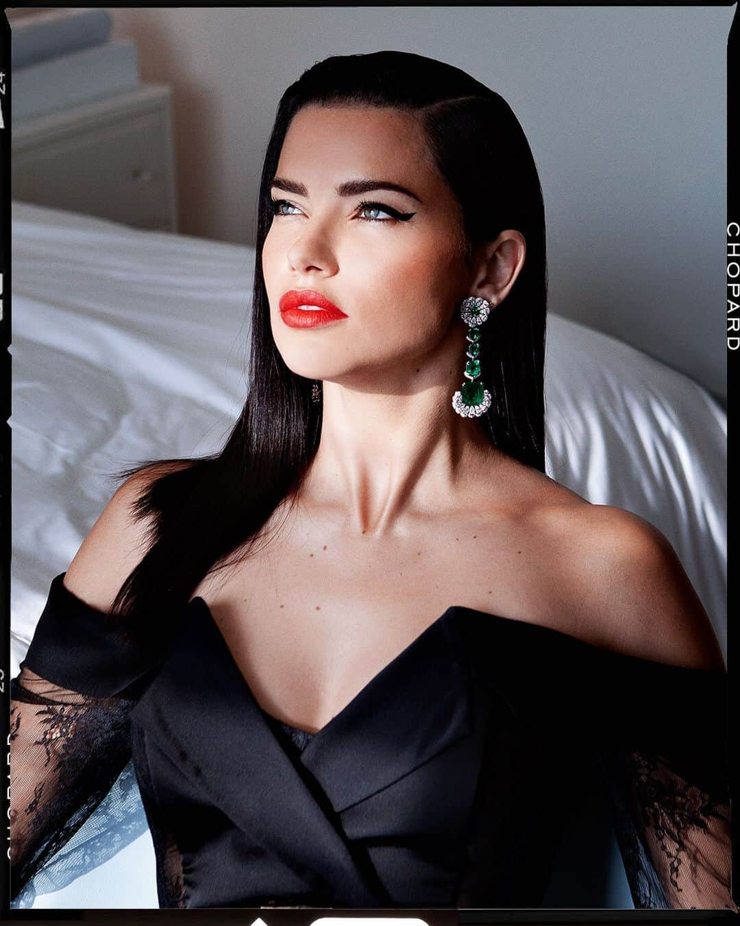 ショパールさんのインスタグラム写真 - (ショパールInstagram)「Intimate portrait of the stunning Adriana Lima (@adrianalima) by @arnaudponcet before heading to the 26th amfAR Gala Cannes #ChopardLovesCinema #StarsInChopard #TheRedCarpetJeweller #Cannes2019 #BackstageCannes2019」5月26日 22時53分 - chopard