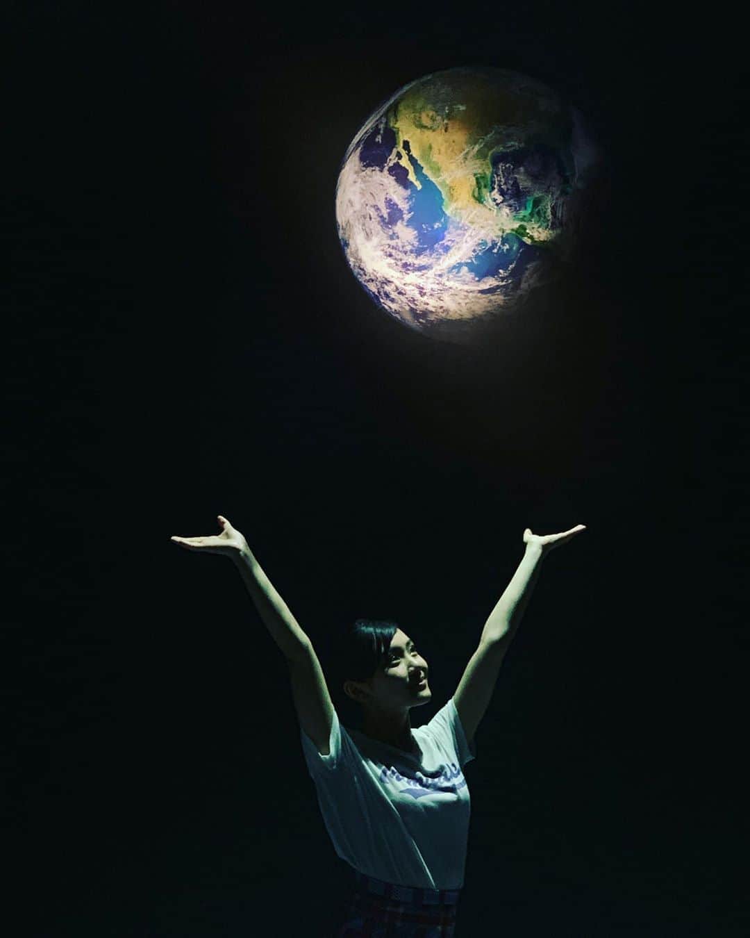 長谷川晴奈さんのインスタグラム写真 - (長谷川晴奈Instagram)「Earth🌏」5月26日 22時54分 - haruna_hasegawa71