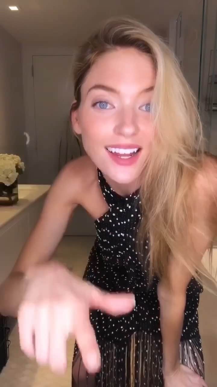 マーサ・ハントのインスタグラム
