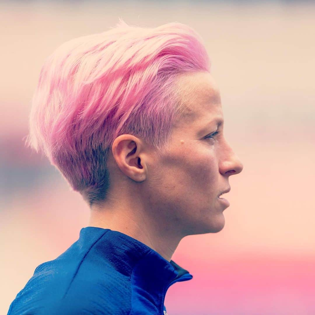 ミーガン・ラピノーさんのインスタグラム写真 - (ミーガン・ラピノーInstagram)「Got it from my Mama.」5月26日 23時13分 - mrapinoe