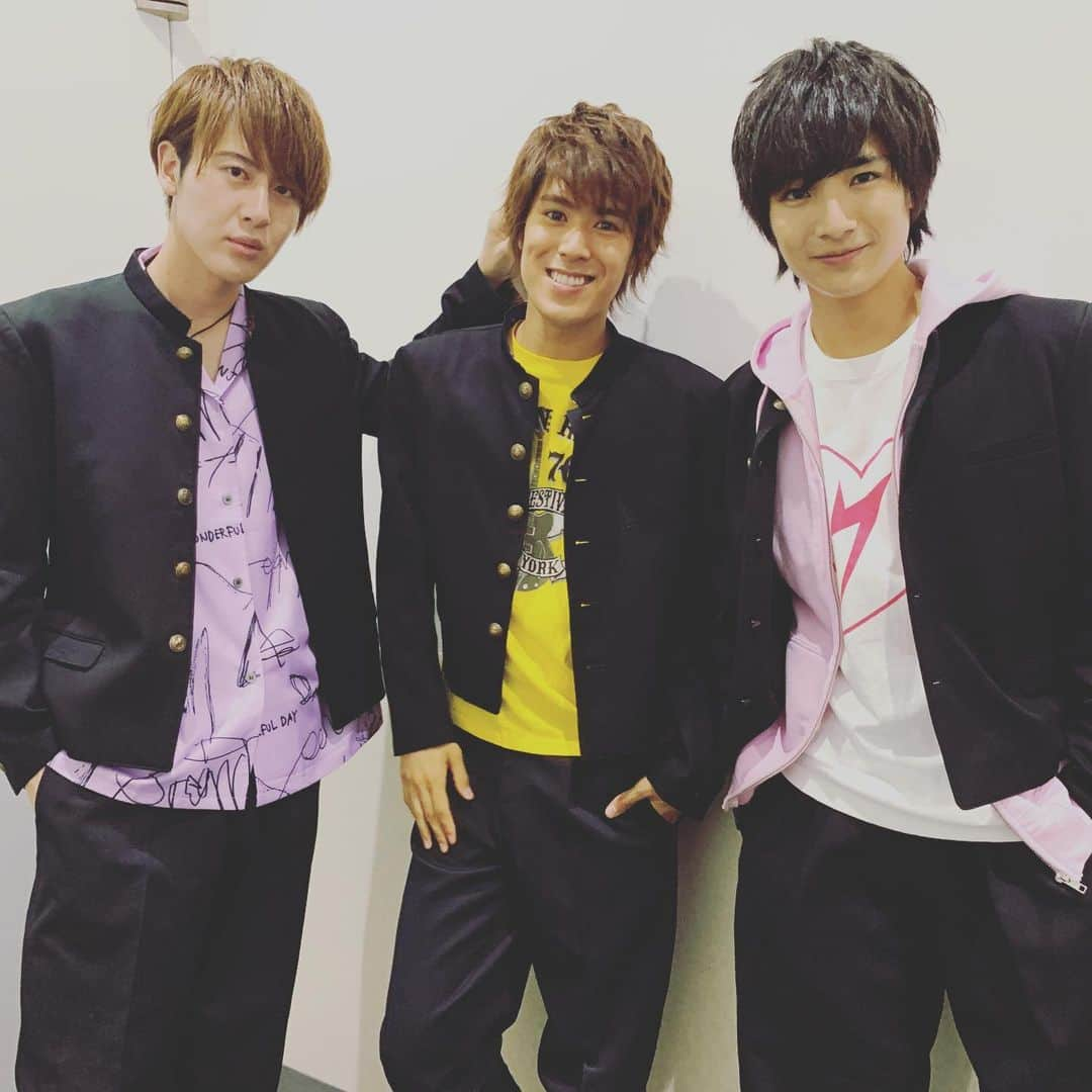 BOYS AND MENさんのインスタグラム写真 - (BOYS AND MENInstagram)「UNIVERSAL MUSIC STORE限定イベント@大阪 ありがとうございました(^^)✨ オフショット第一弾です📸  #ボイメン #水野勝 #田村侑久 #辻本達規 #小林豊 #本田剛文 #勇翔 #平松賢人 #土田拓海 #吉原雅斗 #頭の中のフィルム」5月26日 23時37分 - boysandmen_official