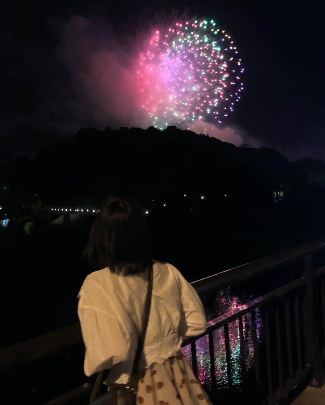 豊永阿紀さんのインスタグラム写真 - (豊永阿紀Instagram)「花火が好きだな」5月27日 0時06分 - aki_t_official