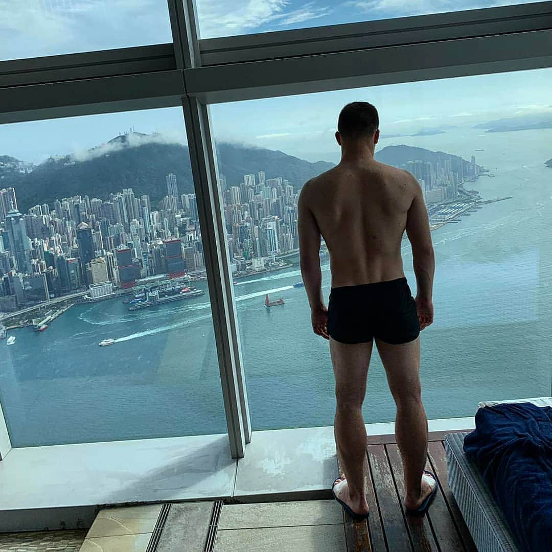 ルカ・ヨヴィッチさんのインスタグラム写真 - (ルカ・ヨヴィッチInstagram)「Bye bye Hong Kong 👋🏼🙌🏼」5月27日 0時22分 - lukajovic