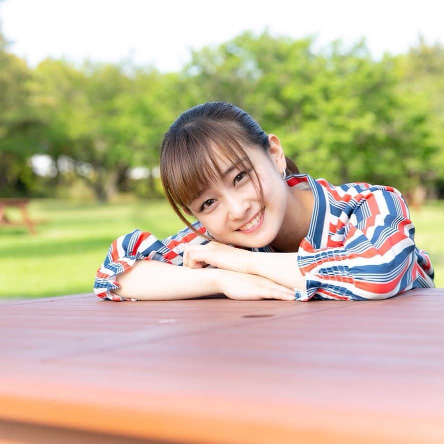 奈良怜那のインスタグラム：「晴れた日はお外が気持ちいいね☺️🌸 #ポートレート#公園ポートレート#ポートレートモデル#被写体#dazzlin #ポニーテール#葛西臨海公園#公園デート#인물#24살#얼스타그램」