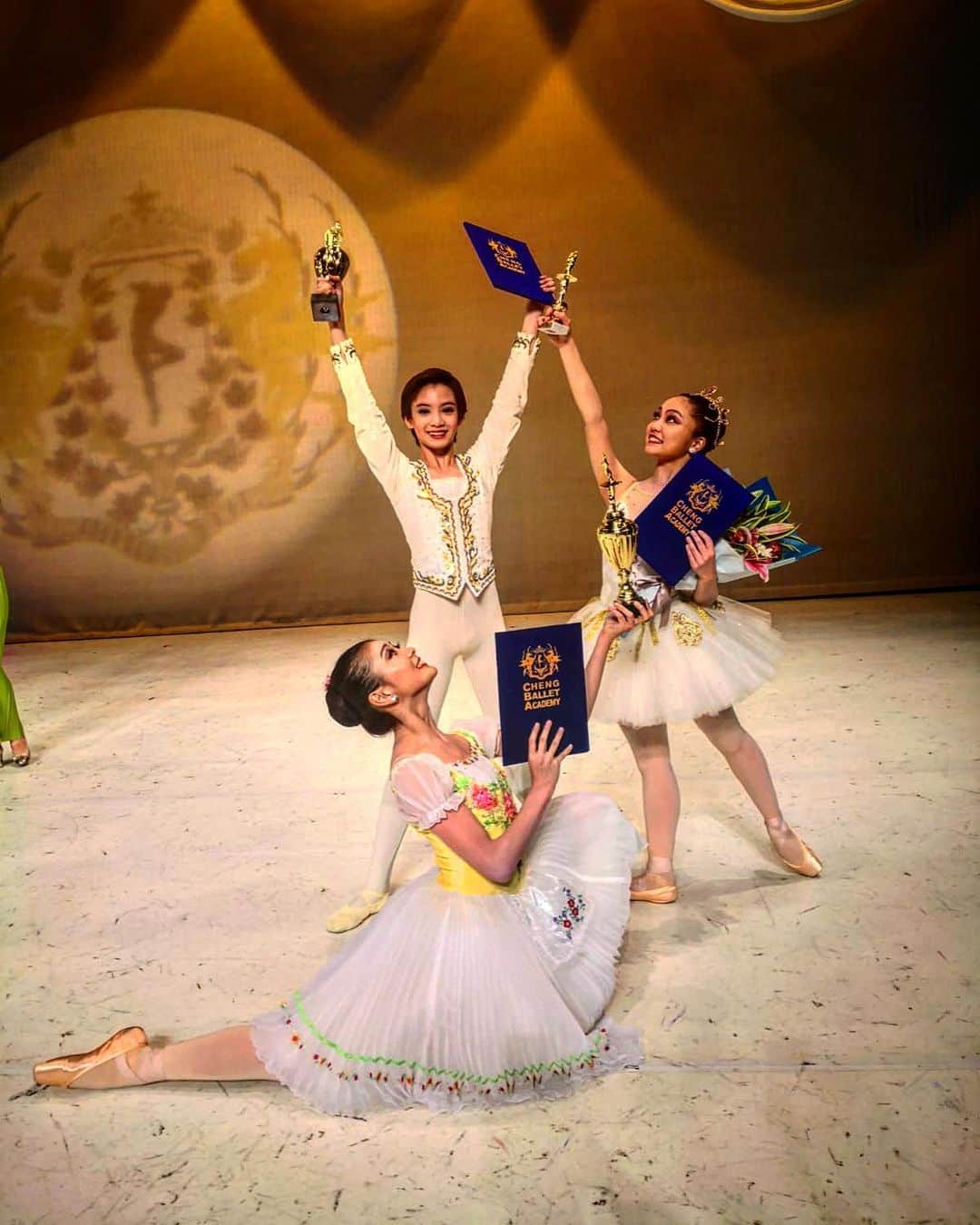 池田怜良さんのインスタグラム写真 - (池田怜良Instagram)「. Thank you to all involved in Reverence 2019!! #reverence #ballet #coppelia」5月27日 0時21分 - reira.ikeda