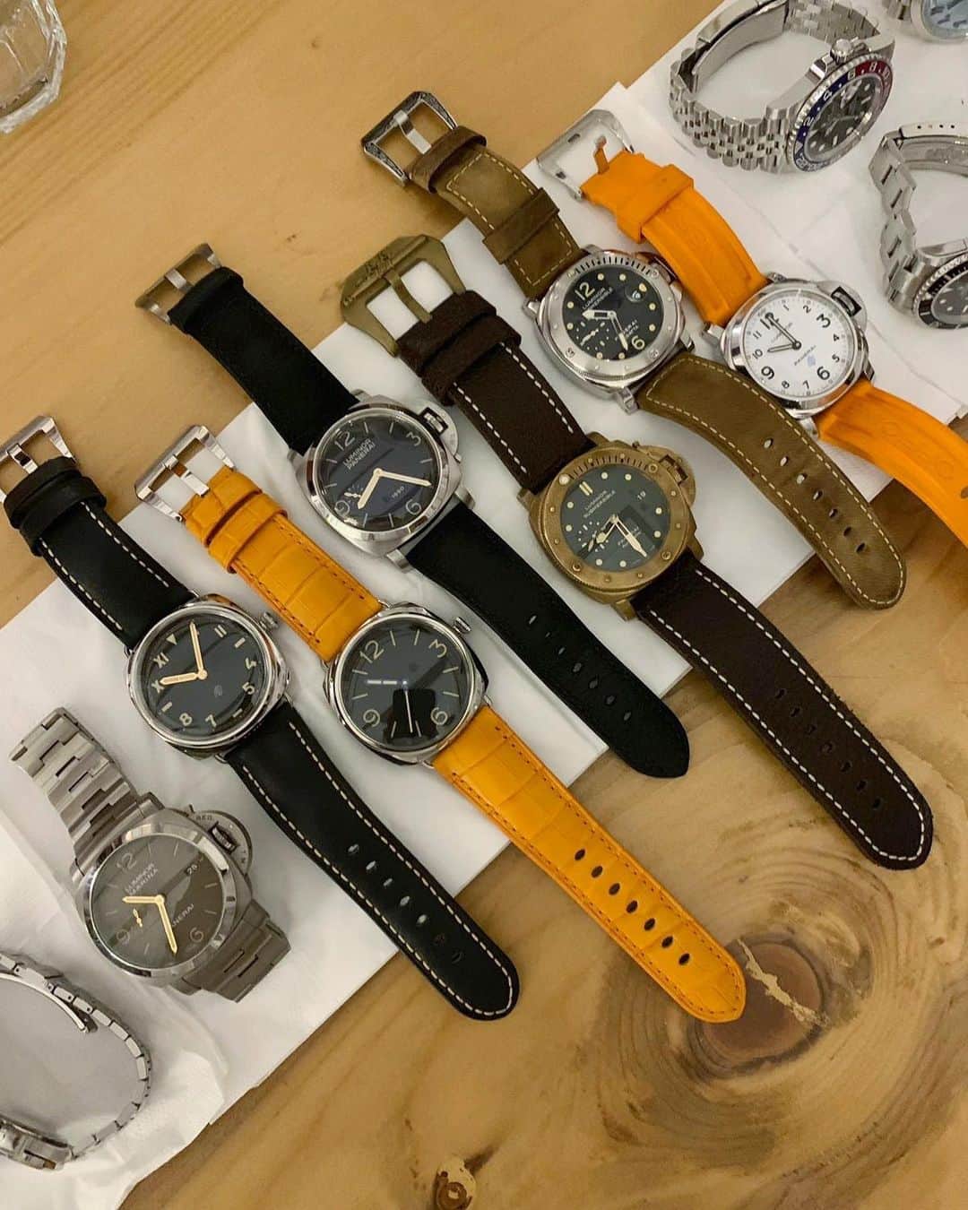 パネライのインスタグラム：「It looks like #Panerai had a good showing at the @qwclub gathering. Some pieces on 🔥! Thank you to my good friend @a.j77 for sending me the picture! Hope to attend an event and meet everyone in person soon enough!  #paneraicentral」