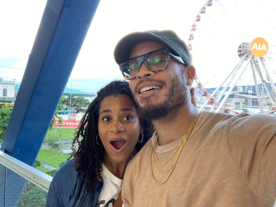 Kelly McCrearyさんのインスタグラム写真 - (Kelly McCrearyInstagram)「Hey #HongKong 🎡」5月27日 0時56分 - seekellymccreary