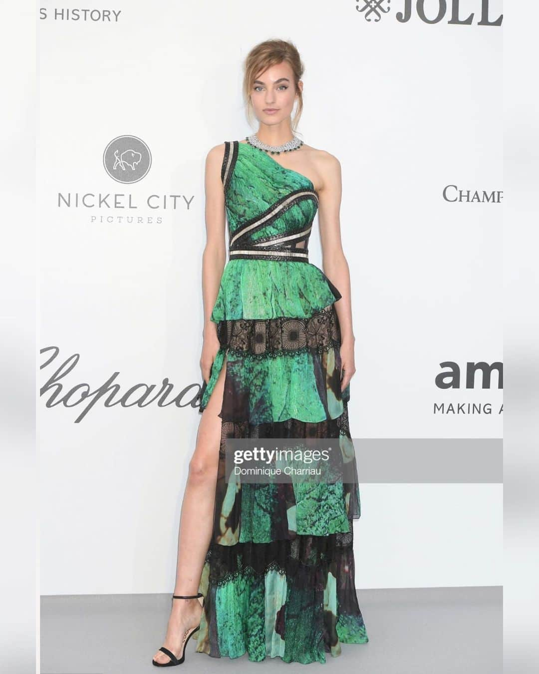 マルチェ・フェルフーフさんのインスタグラム写真 - (マルチェ・フェルフーフInstagram)「What an incredible night @amfar thank you for making me part of this 💚 #amfar2019」5月27日 1時58分 - maartjeverhoef