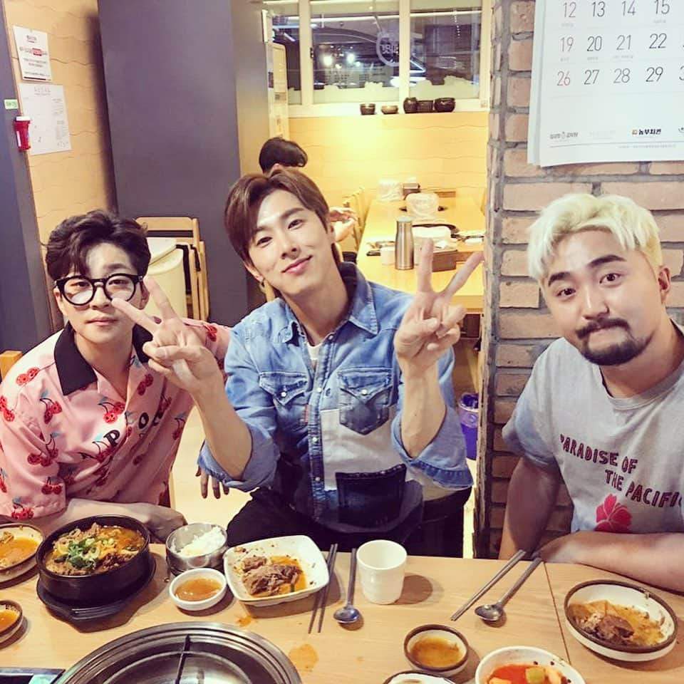 DINDINさんのインスタグラム写真 - (DINDINInstagram)「조합 무엇...?」5月27日 12時20分 - dindinem