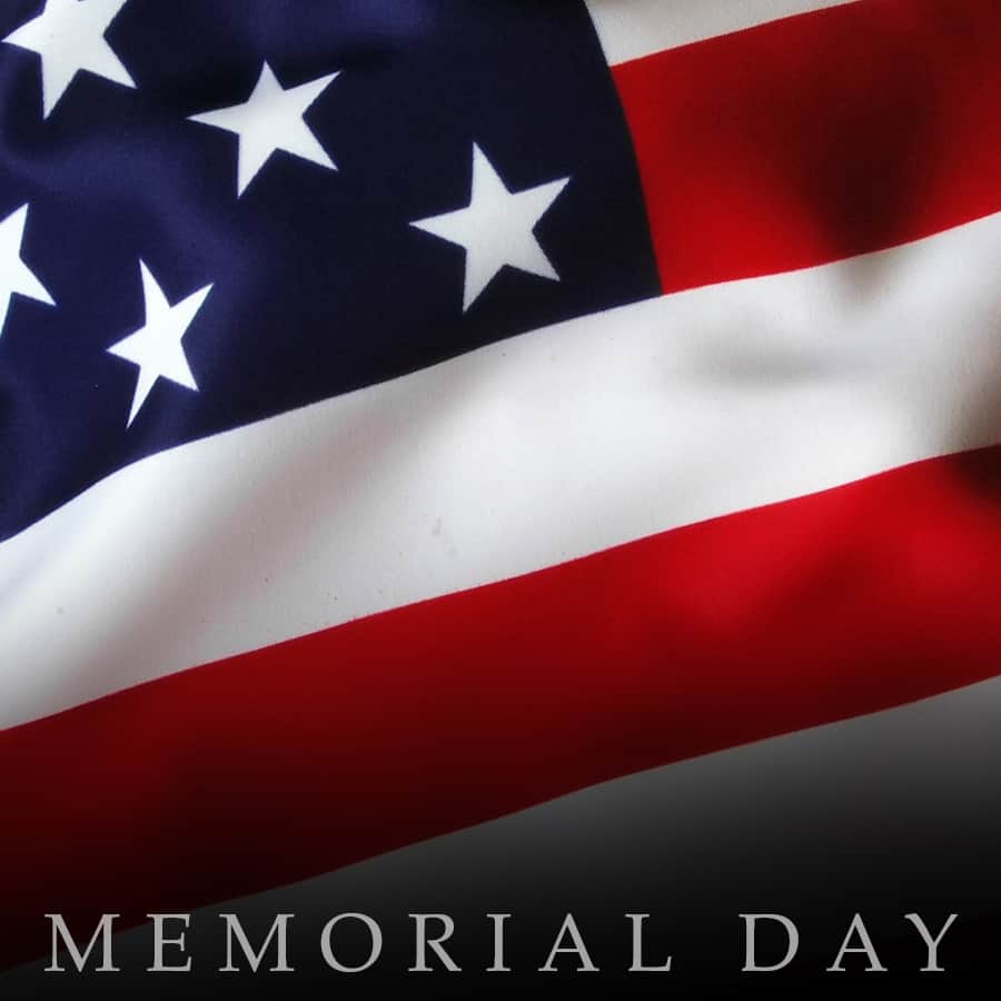 マーシャ・ゲイ・ハーデンさんのインスタグラム写真 - (マーシャ・ゲイ・ハーデンInstagram)「#MemorialDay Take a moment and remember, be thankful. Have a great long weekend! #HonortheMilitary #HappyMemorialDay #HonorThem」5月27日 12時16分 - mgh_8