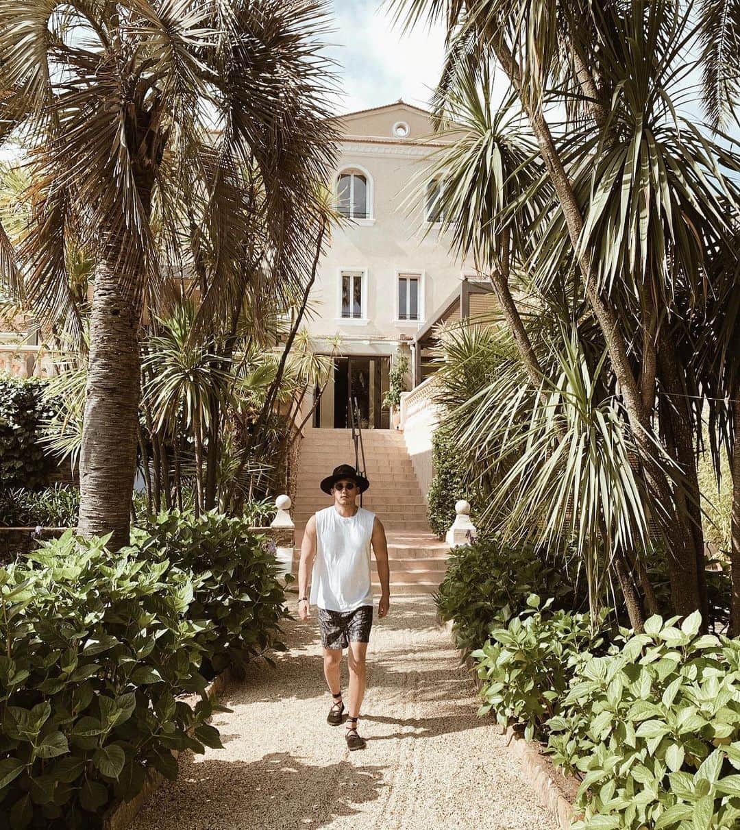 三浦大地さんのインスタグラム写真 - (三浦大地Instagram)「ここが欲しい。  南フランスに城が欲しい。  では次の城へ移動。  #chateaudevalmer #lacroixvalmer #cotedazur #france #chateau」5月27日 12時22分 - daichi_1127